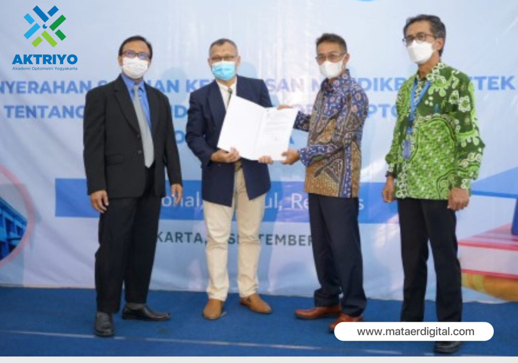 Akademi Optometri Pertama di DIYogyakarta sudah menggunakan SIAKAD 4.0